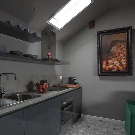 Venegoni Maison De Charme 4* גיפה