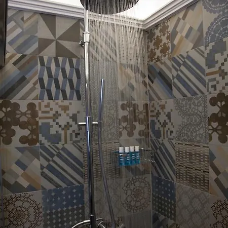 Aparthotel Venegoni Maison De Charme 4*